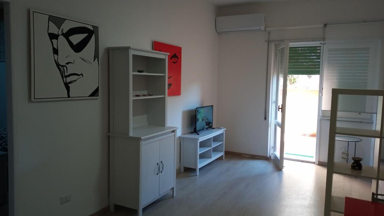 Giordiehouse2 Latina Bagian luar foto