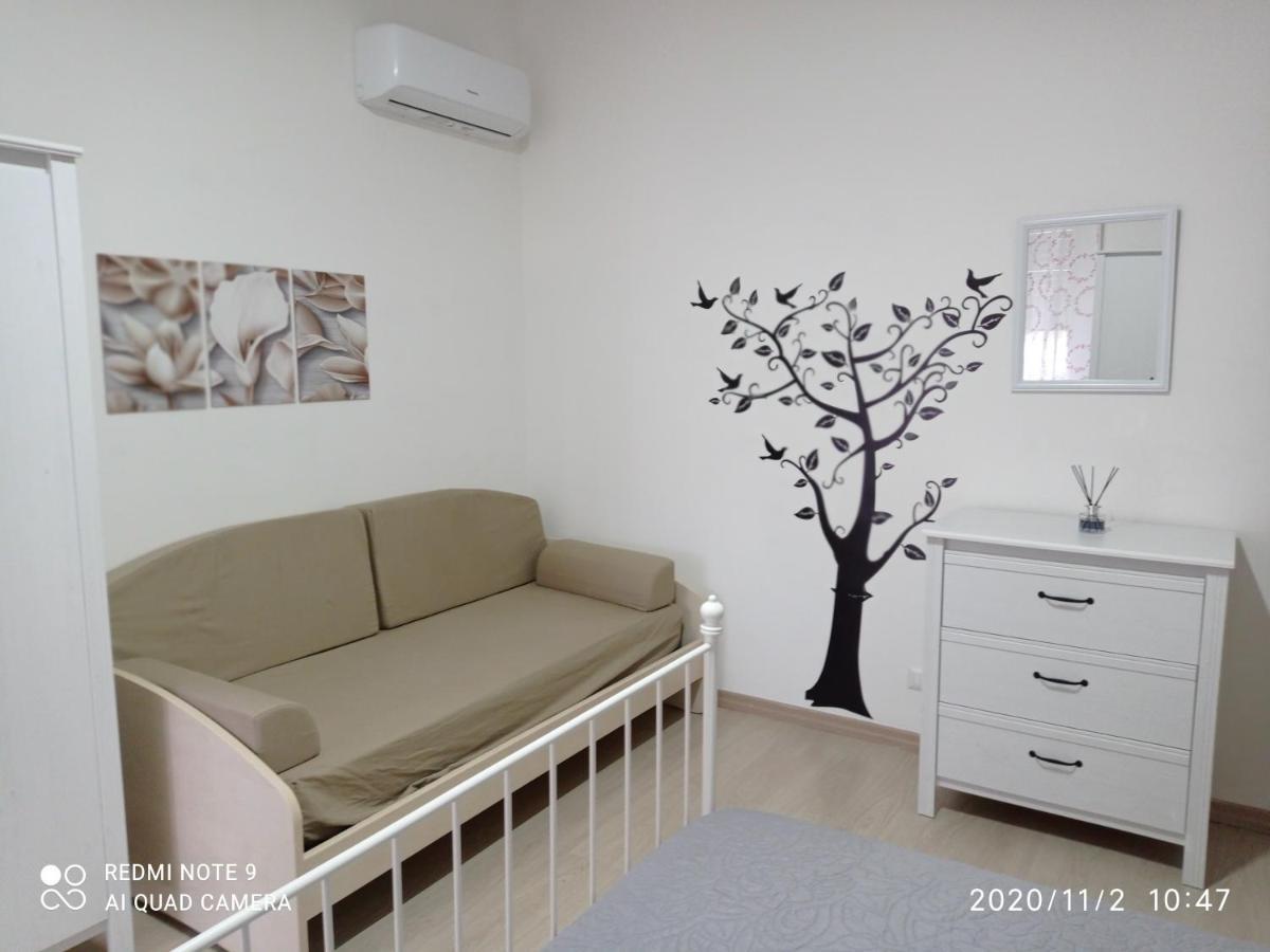 Giordiehouse2 Latina Bagian luar foto