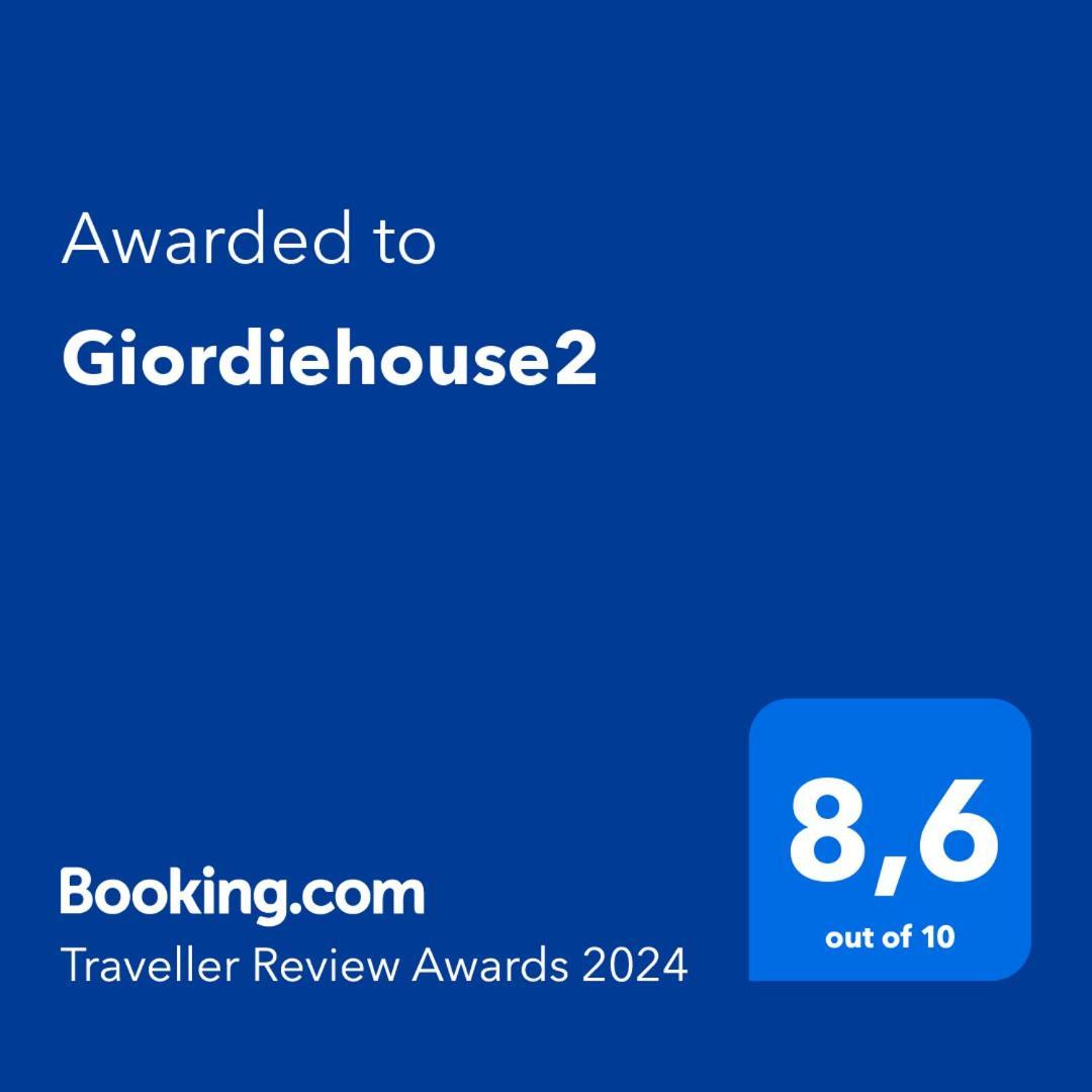 Giordiehouse2 Latina Bagian luar foto